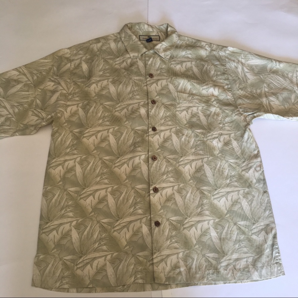 Tommy Bahama size M